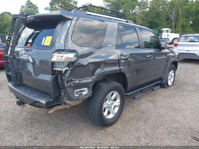 2021 TOYOTA 4RUNNER auction photo 4