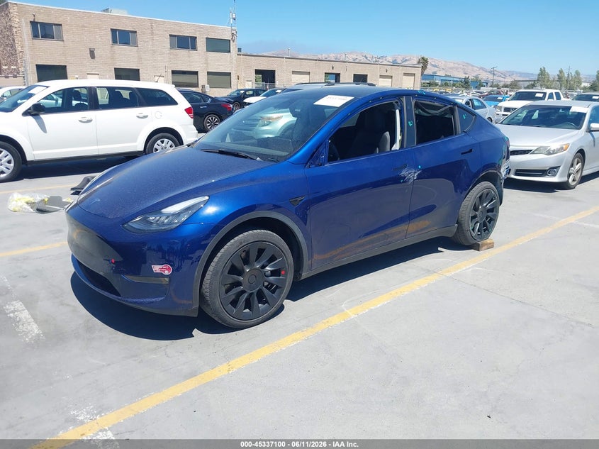 2021 Tesla Model Y Long Range Dual Motor All-Wheel Drive 5YJYGDEE1MF294624 photo 1