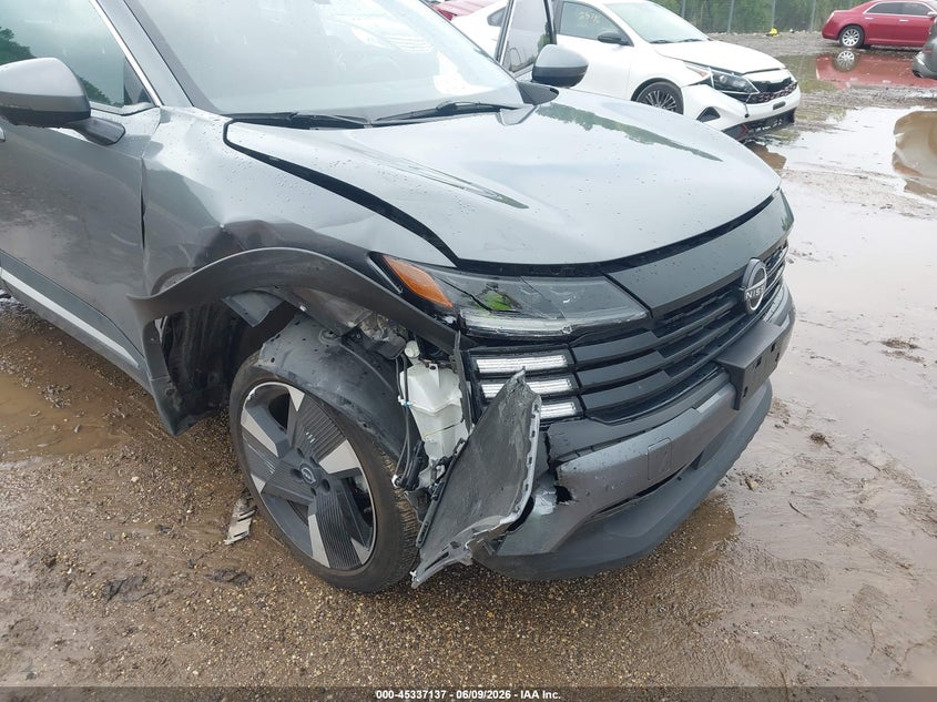 2025 NISSAN KICKS auction photo 6