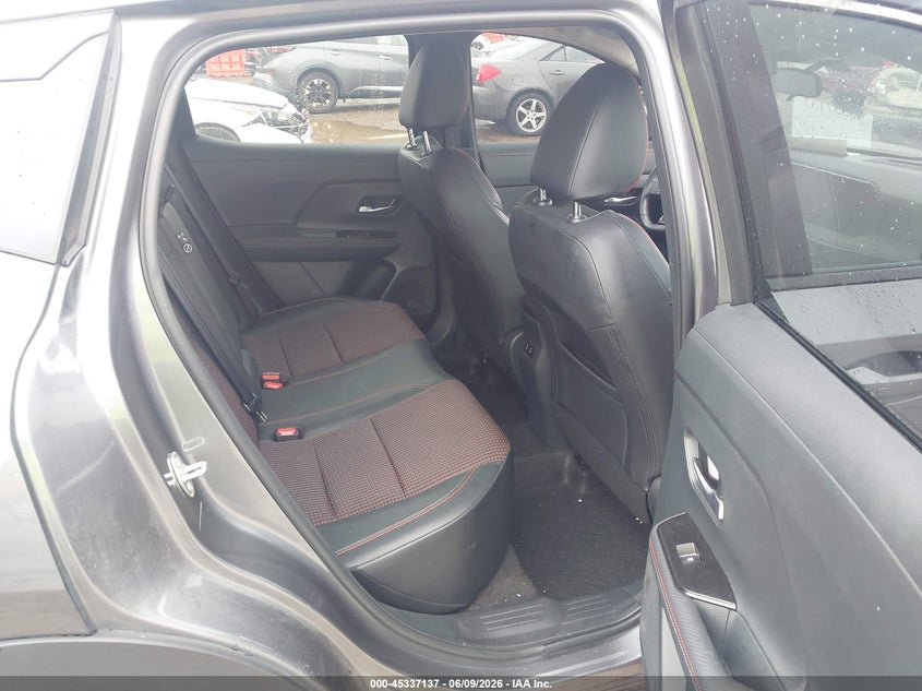 2025 NISSAN KICKS auction photo 8