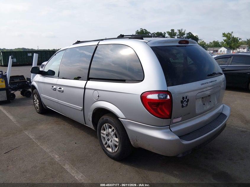 2005 DODGE GRAND CARAVAN auction photo 3