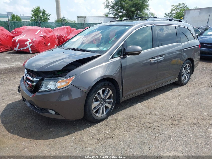 2017 HONDA ODYSSEY auction photo 2