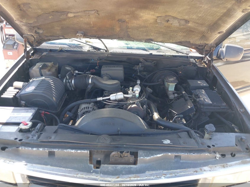 1998 CHEVROLET C/K PICKUP 5.7L V-8 255HP