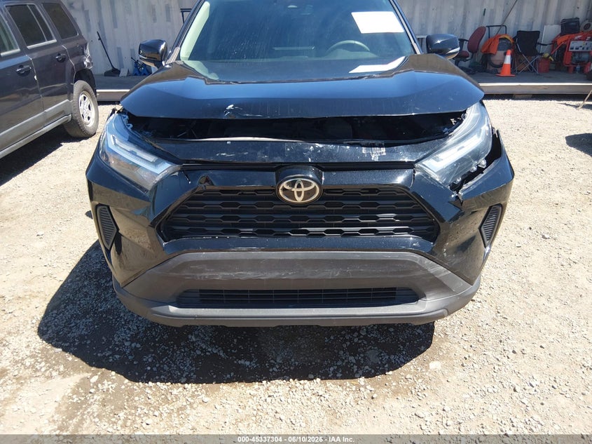 VIN 2T3P1RFV0NC312942 2022 TOYOTA RAV4 XLE