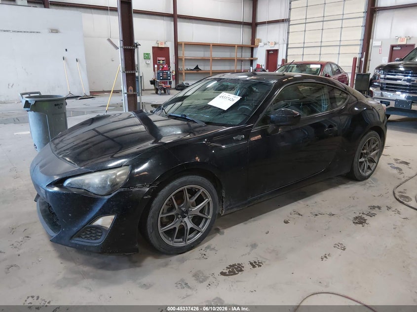 Vin: jf1znaa19d1703754, lot: 45835362, scion fr-s scion 10 20132