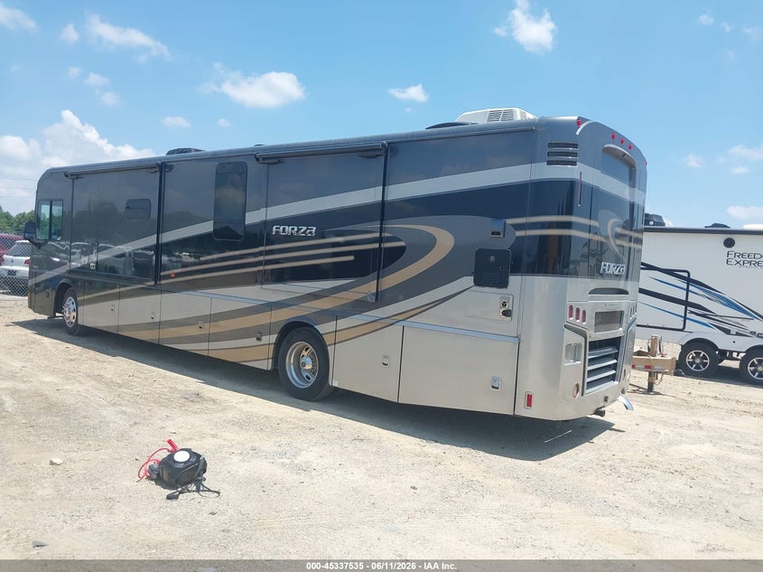 2021 WINNEBAGO FREIGHTLINER CHASSIS auction photo 3