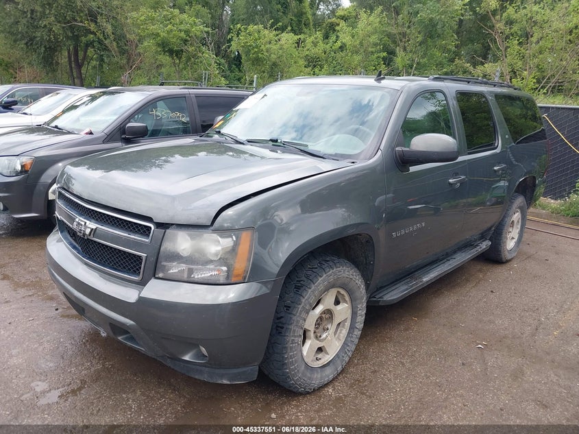 1GNSKJE36BR206120 2011 Chevrolet Suburban 1500 Lt1 photo 1