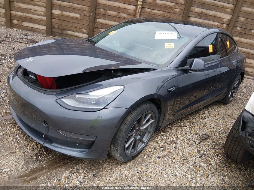 Vin: 5yj3e1eaxmf976378, lot: 45835575, tesla model 3 standard range plus rear-wheel drive 20212