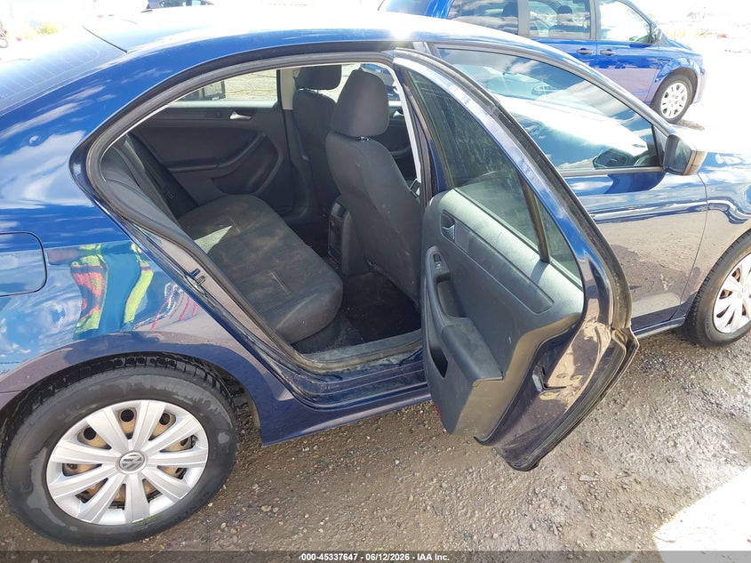 2013 VOLKSWAGEN JETTA auction photo 8