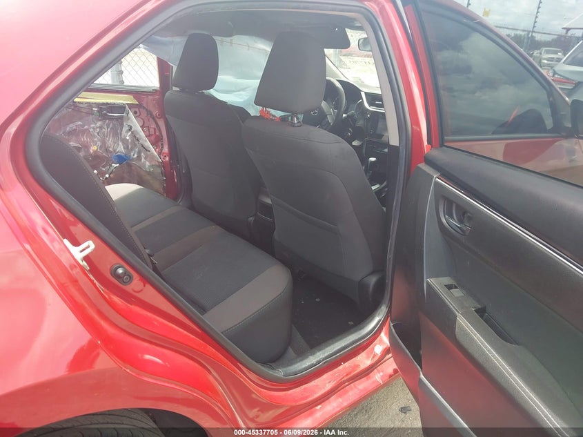2019 TOYOTA COROLLA auction photo 8