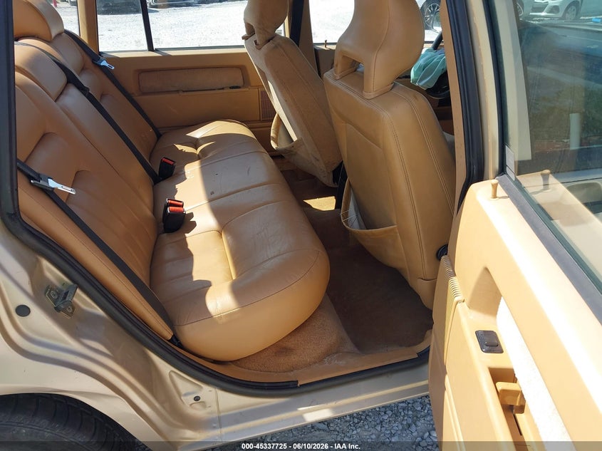 1993 VOLVO 940 auction photo 8