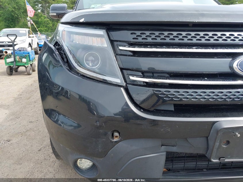 2013 FORD EXPLORER auction photo 6