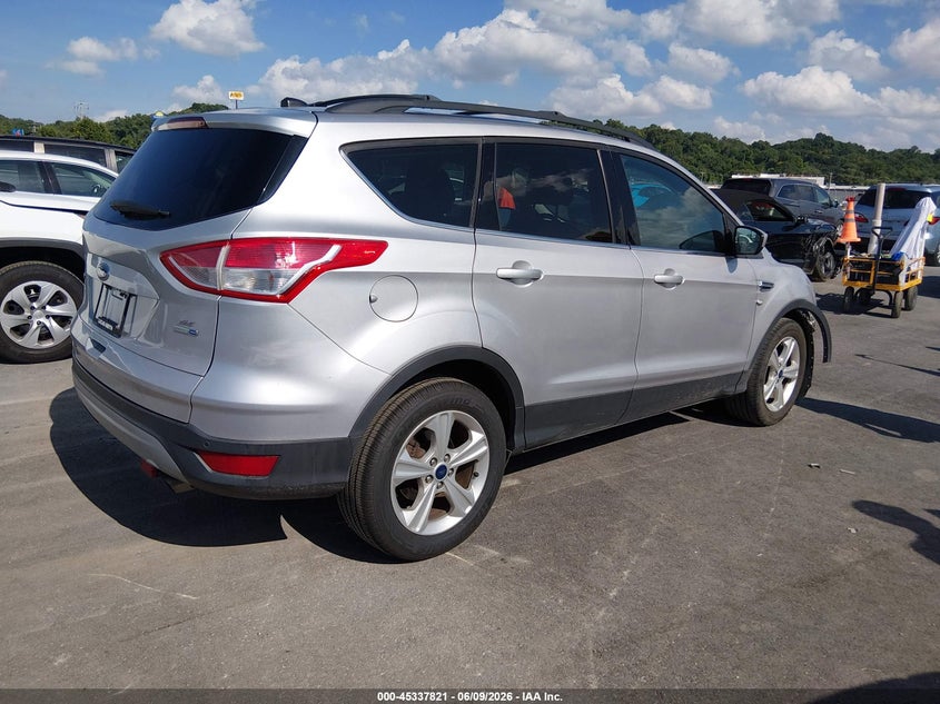 2016 FORD ESCAPE auction photo 4