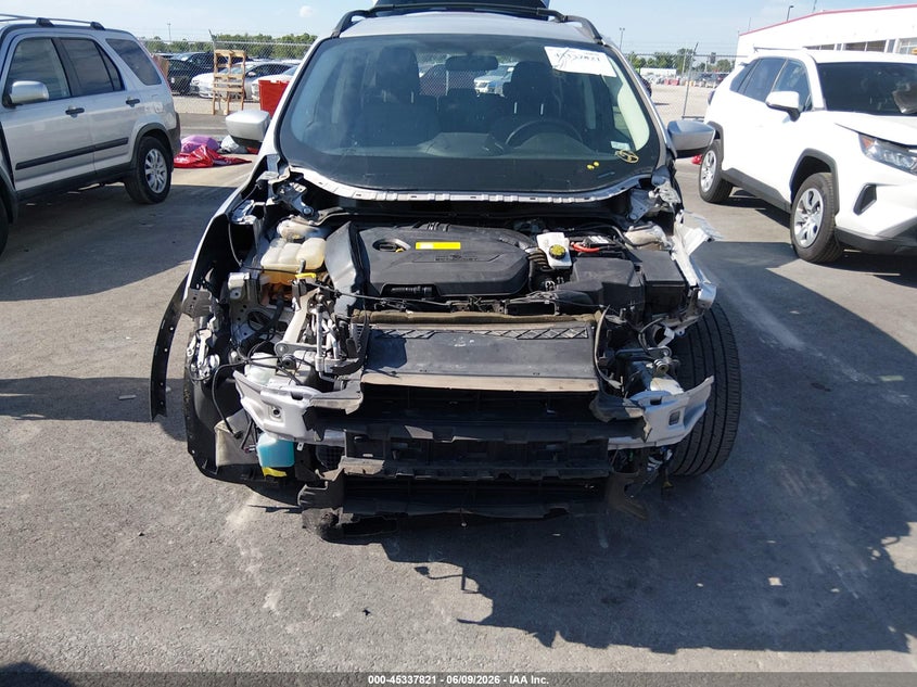 2016 FORD ESCAPE auction photo 6