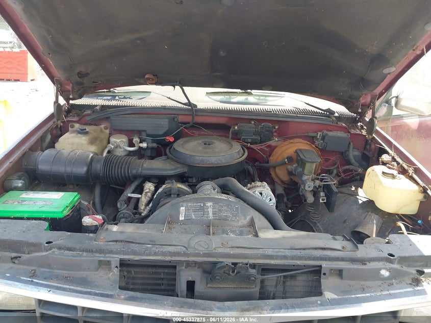 1988 Chevrolet Gmt-400 K1500 VIN: 1GCDK14KXJZ233605 Lot: 45337875