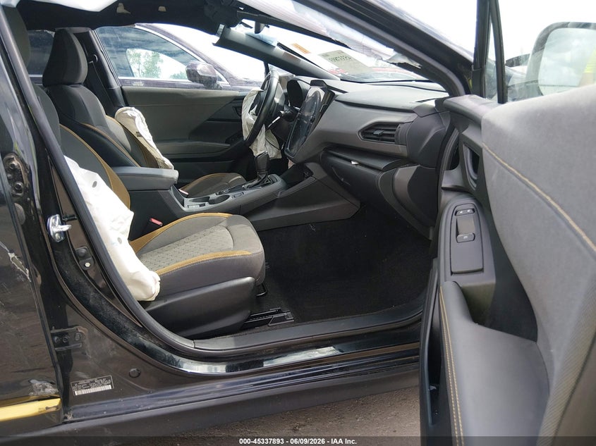 2024 SUBARU CROSSTREK auction photo 5