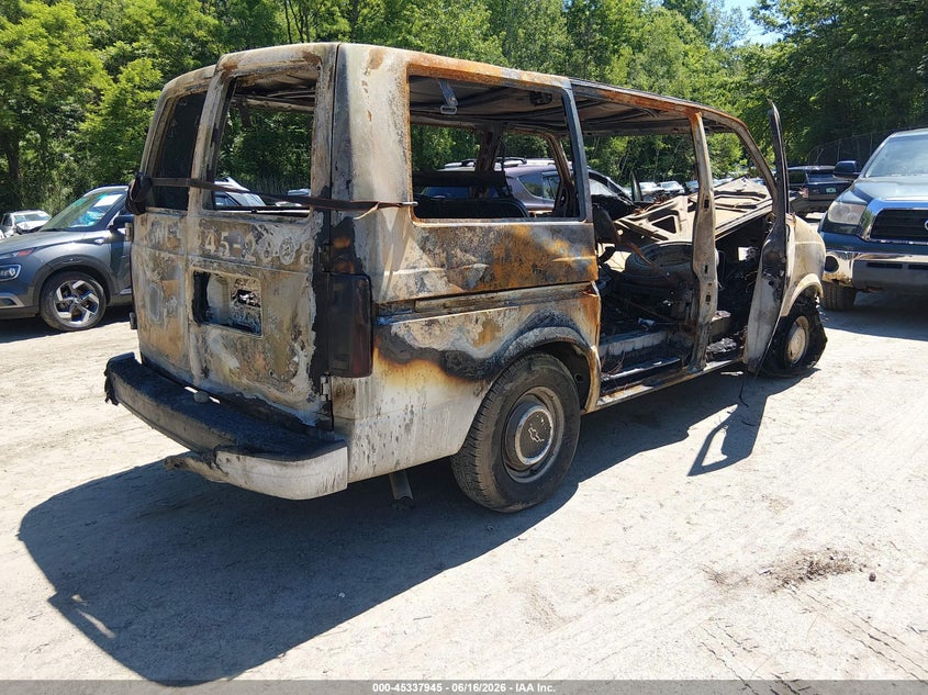 1999 CHEVROLET ASTRO PASSENGER auction photo 4