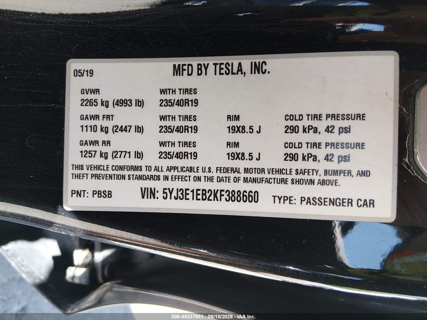 2019 Tesla Model 3 Long Range/Performance VIN: 5YJ3E1EB2KF388660 Lot: 45337951