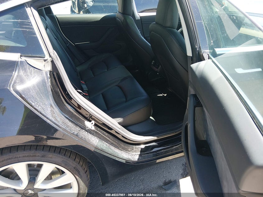 2019 TESLA MODEL 3 auction photo 8