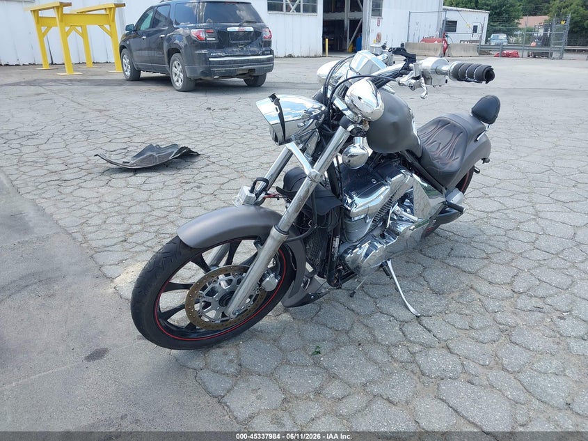 2010 HONDA VT1300 auction photo 2