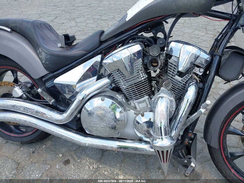 2010 HONDA VT1300 auction photo 8