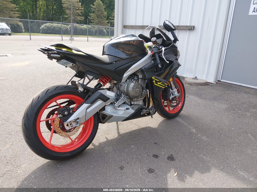 2026 APRILIA RS auction photo 4