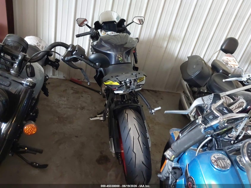 2026 APRILIA RS auction photo 6
