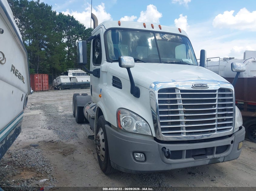 2016 OTHER FREIGHTLINER CASCADIA 113 TRUCK N/A