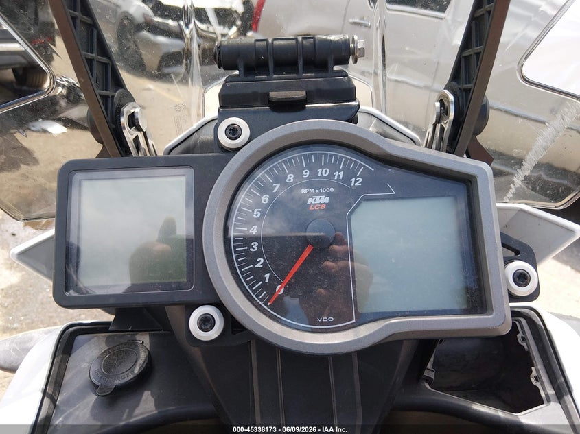2014 Ktm 1190 Adventure R VIN: VBKV29400EM906680 Lot: 45338173