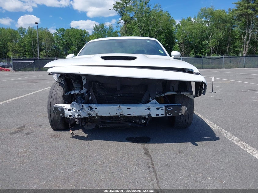 DODGE CHALLENGER - zdjęcie 13