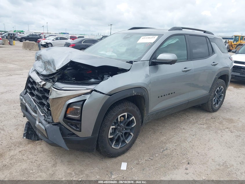 2026 CHEVROLET EQUINOX auction photo 2