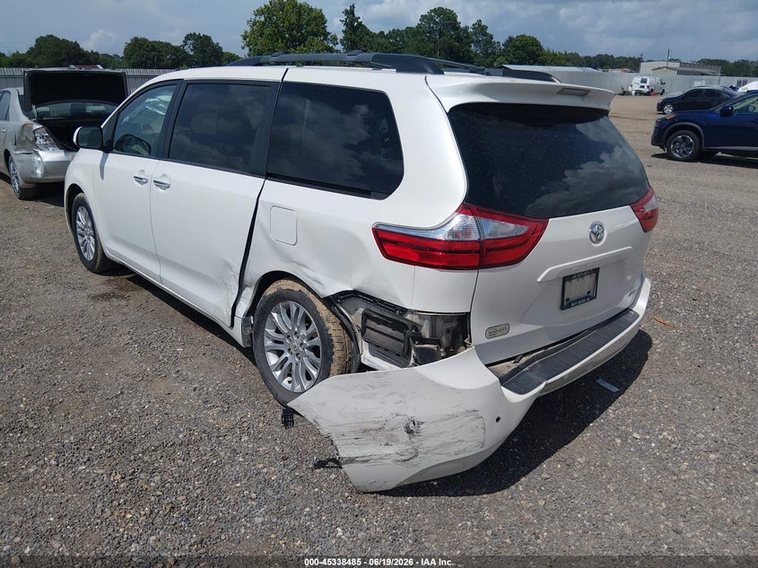 2017 TOYOTA SIENNA VAN 3.5L V-6 DI, DOHC, VVT, 296HP