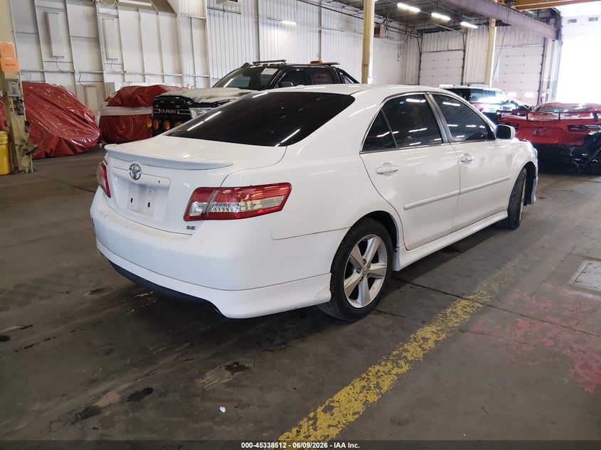 2010 TOYOTA CAMRY auction photo 4