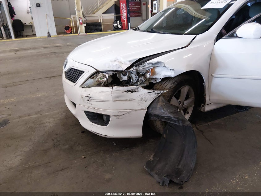 2010 TOYOTA CAMRY auction photo 6