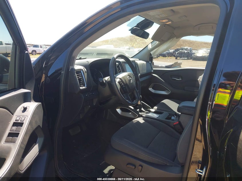 2022 NISSAN FRONTIER SV 4X2 — Photo 5