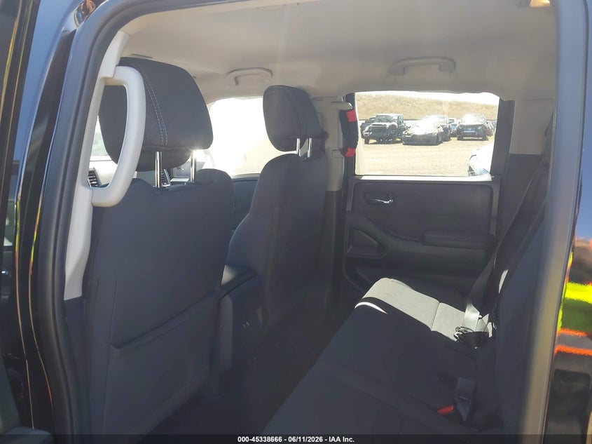 2022 NISSAN FRONTIER SV 4X2 — Photo 8