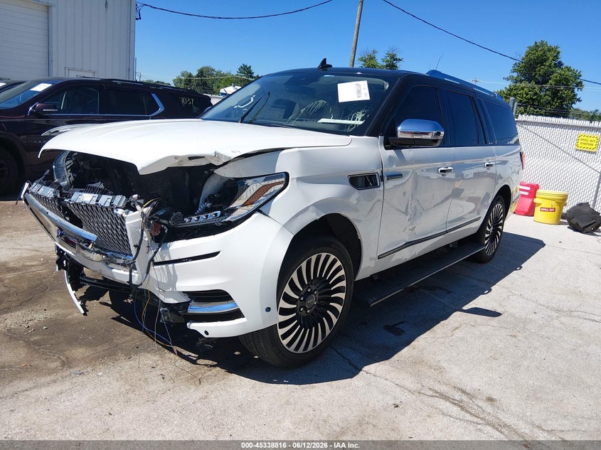 Vin: 5lmjj3tt8mel00590, lot: 45836752, lincoln navigator black label l 20212