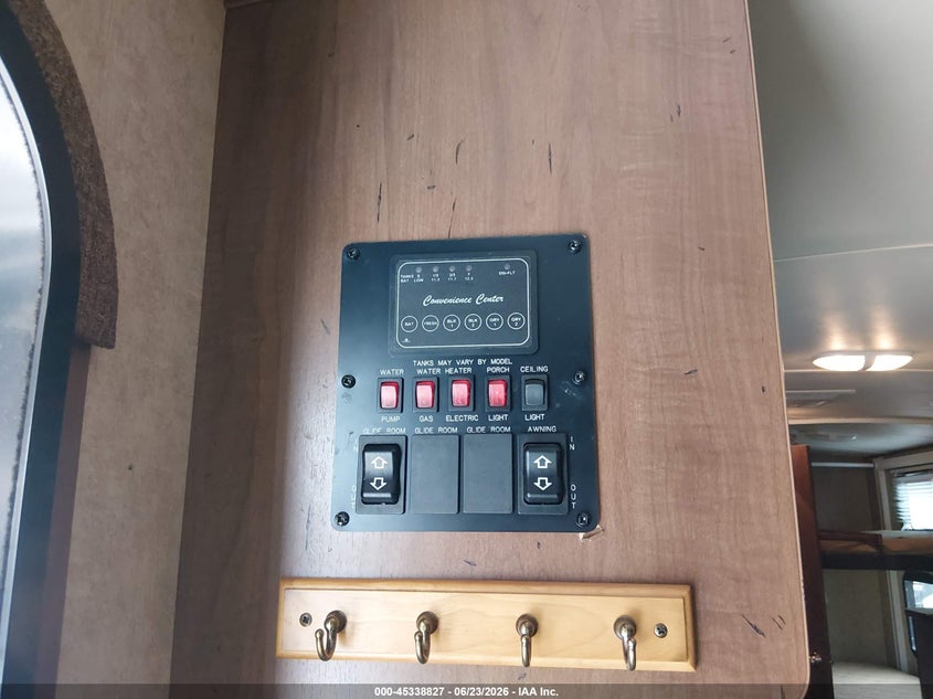 2014 AEROLITE 282DBHS auction photo 7