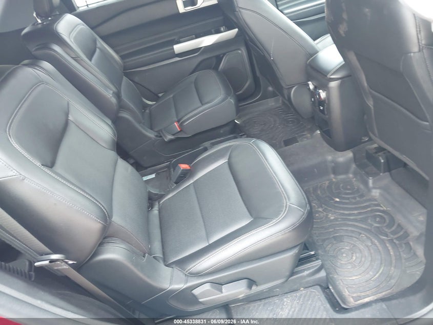 2021 FORD EXPLORER auction photo 8