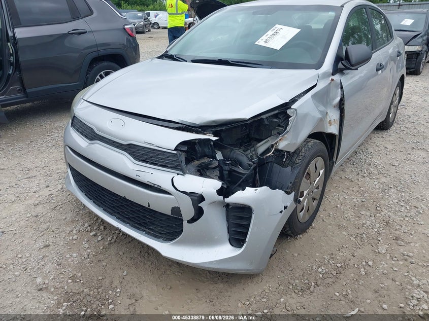 2018 KIA RIO auction photo 6