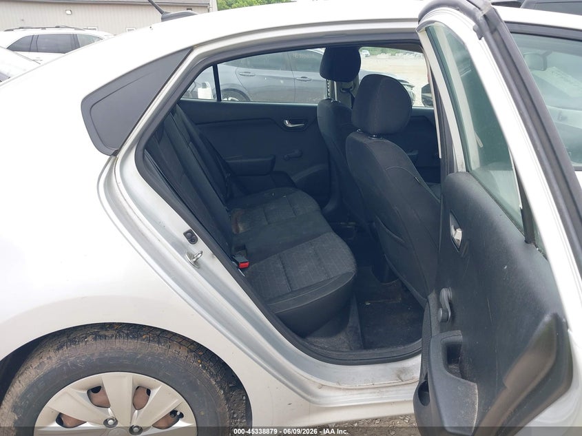 2018 KIA RIO auction photo 8