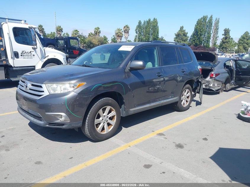 Vin: 5tdza3eh6ds037898, lot: 45836844, toyota highlander base plus 20132