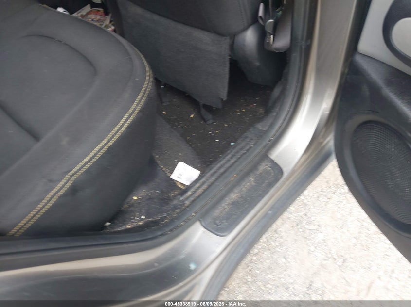 2016 KIA SOUL auction photo 8