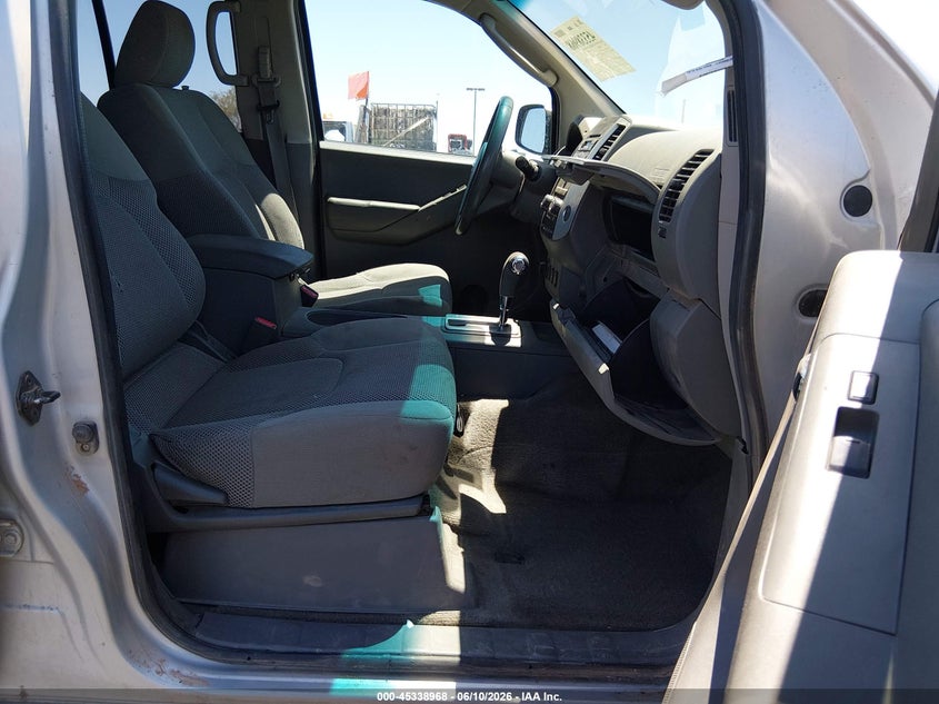 2010 NISSAN NAVARA (FRONTIER) TRUCK 4.0L V-6 DOHC, VVT, 261HP