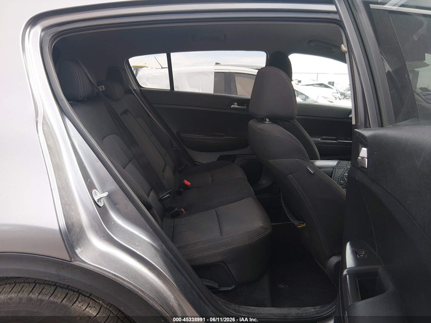 2017 KIA SPORTAGE auction photo 8