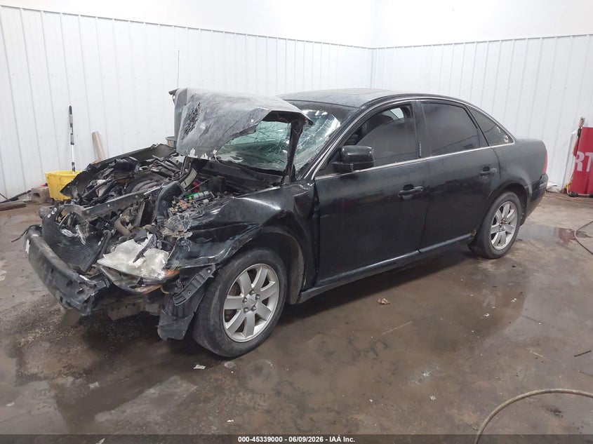 2007 FORD FIVE HUNDRED auction photo 2
