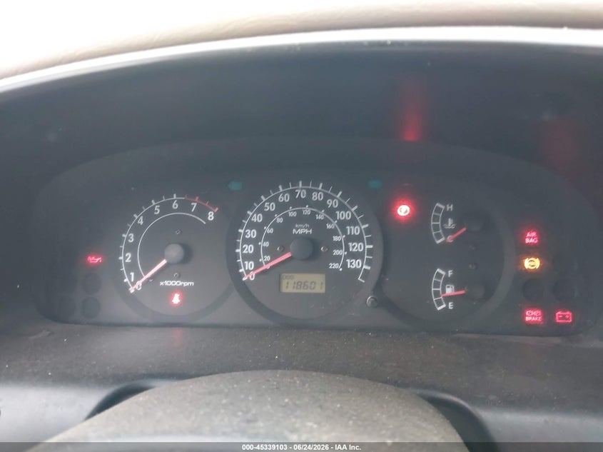 2002 Kia Spectra Ls VIN: KNAFB121725199647 Lot: 45339103