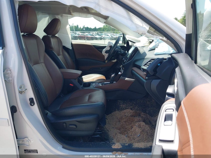 2022 SUBARU FORESTER auction photo 5
