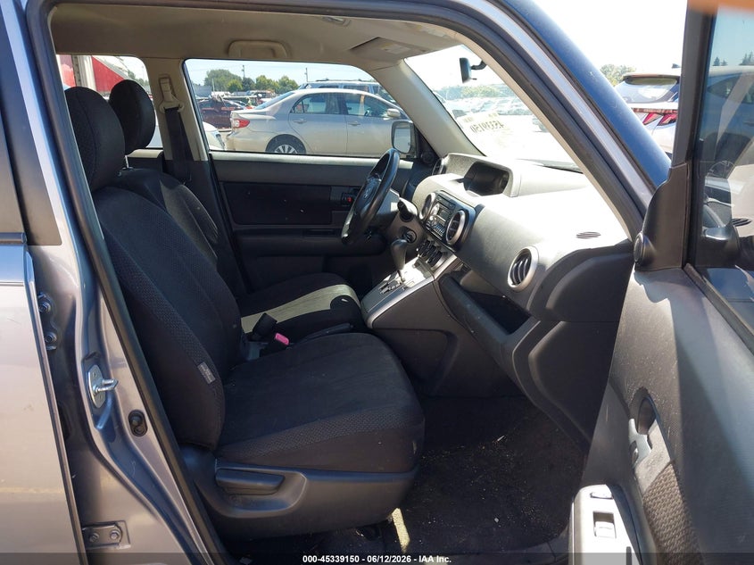 2010 SCION XB auction photo 5