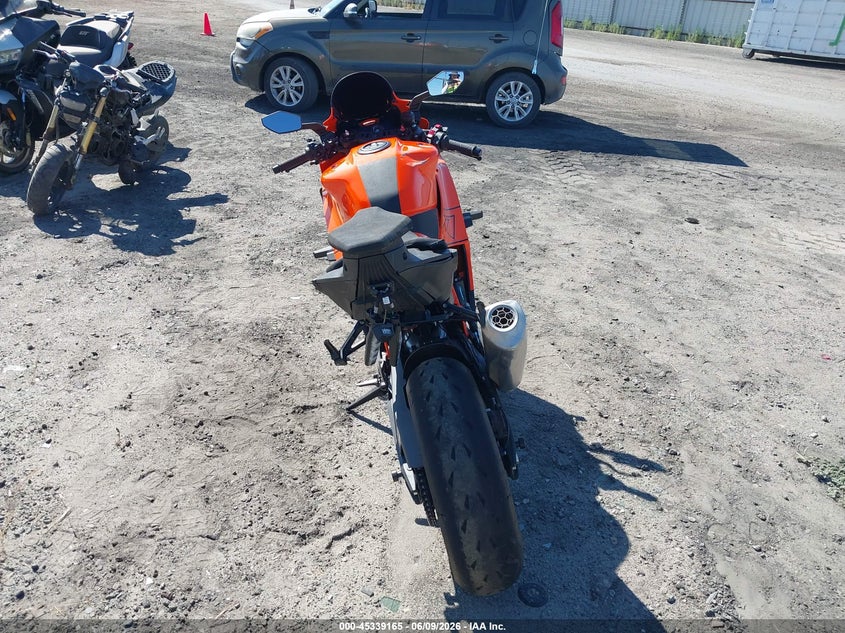 2026 Ktm 990 Rc R VIN: VBKR99407TM913751 Lot: 45339165